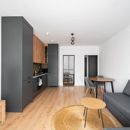 High Wilanow Modern Apartment ワルシャワ エクステリア 写真